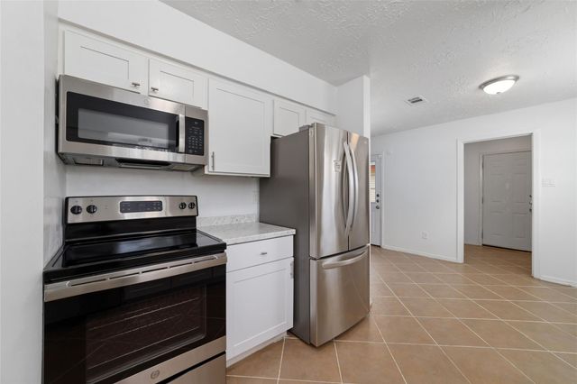 23802 Verngate Drive, Spring, TX 77373