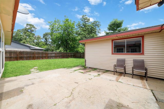 23802 Verngate Drive, Spring, TX 77373