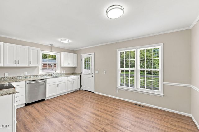 909 Highview Street, Haw River, NC 27258