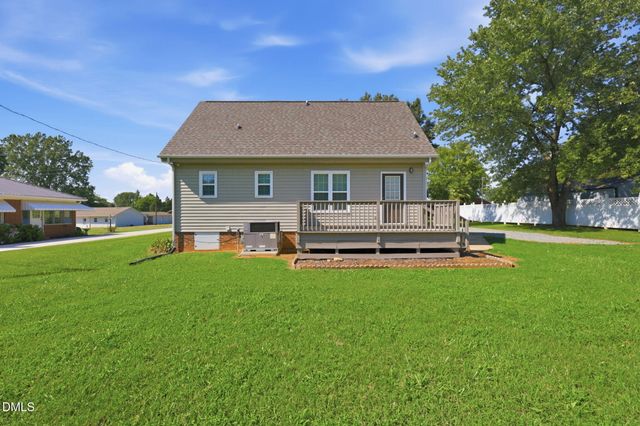 909 Highview Street, Haw River, NC 27258