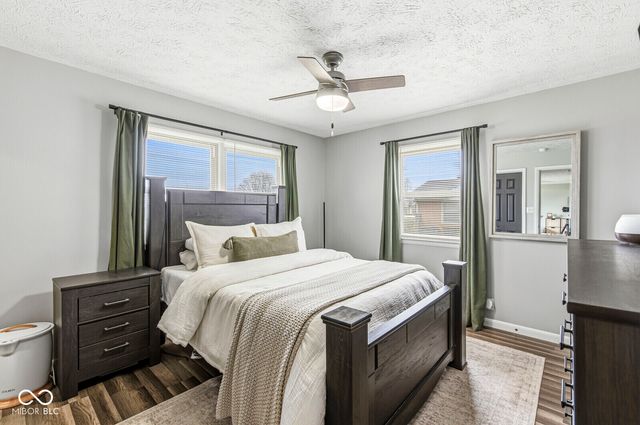 2626 E 500 N, Whiteland, IN 46184