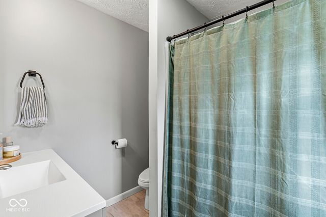 2626 E 500 N, Whiteland, IN 46184