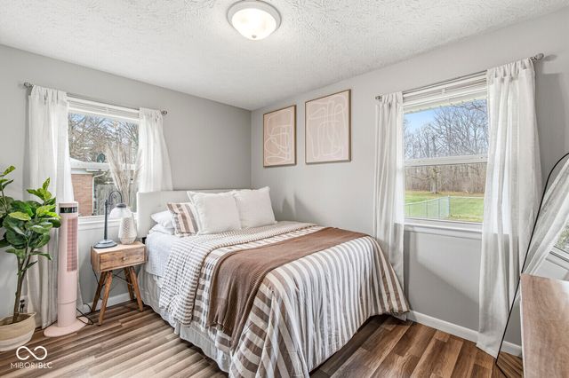 2626 E 500 N, Whiteland, IN 46184