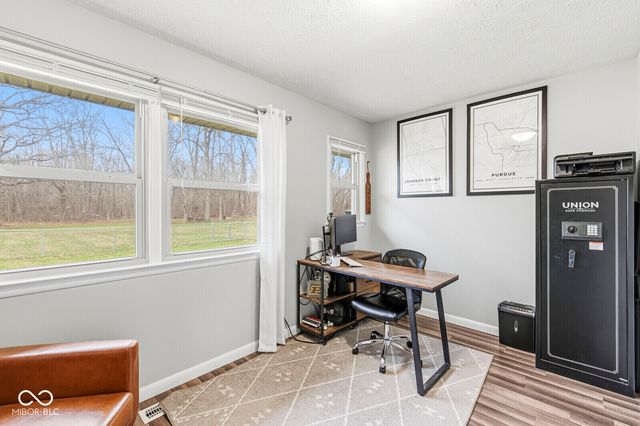 2626 E 500 N, Whiteland, IN 46184