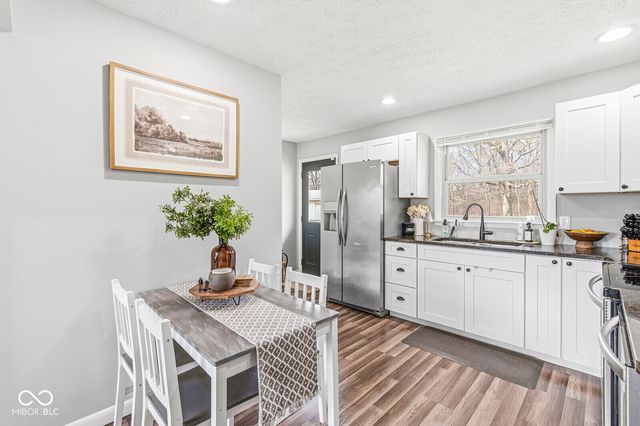 2626 E 500 N, Whiteland, IN 46184