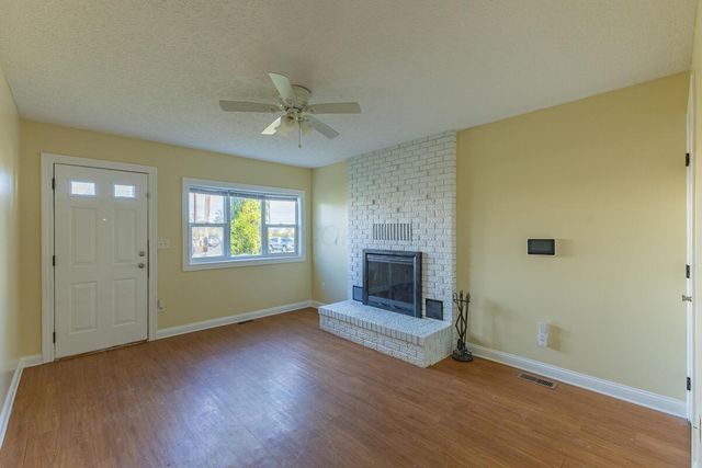 3509 1st Avenue, Urbancrest, OH 43123