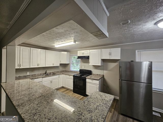 3069 McKenzie Road, East Point, GA 30344