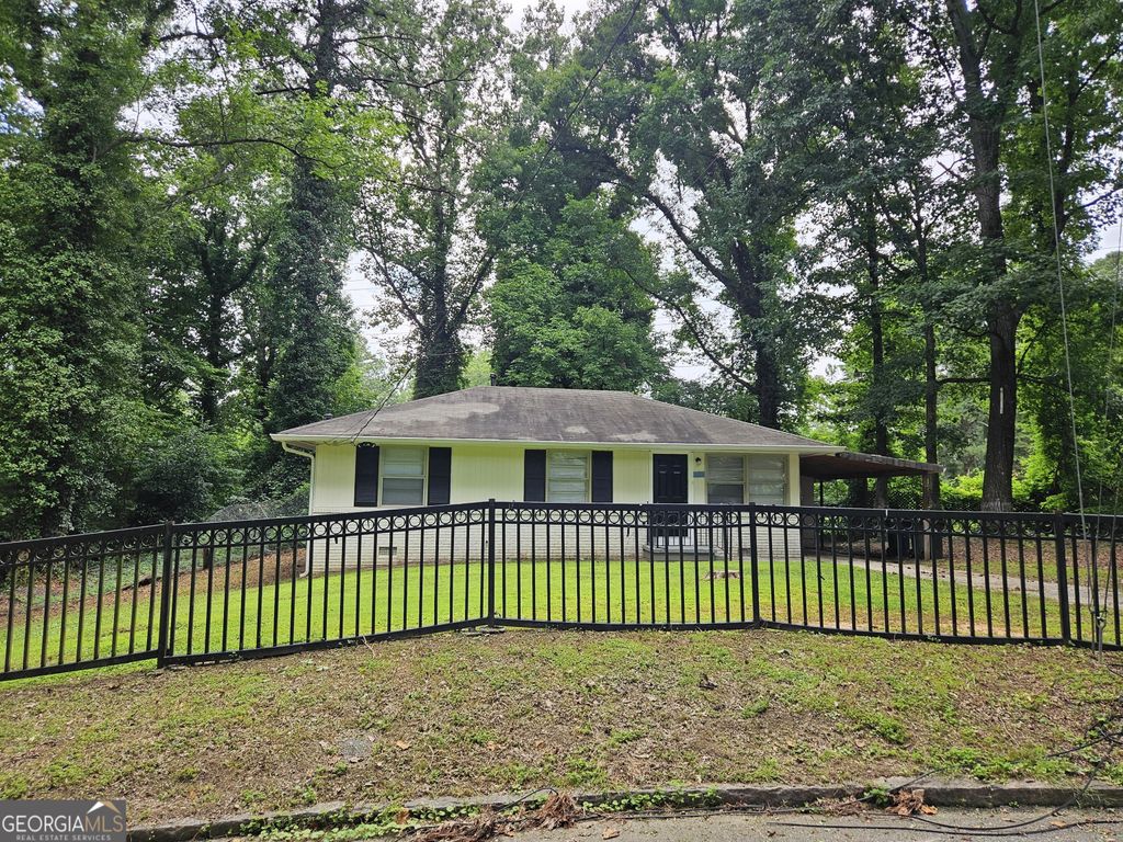 3069 McKenzie Road, East Point, GA 30344