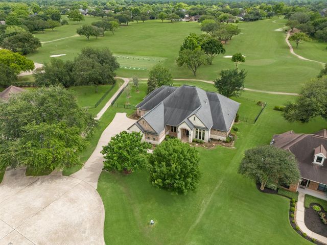 5658 Westerdale Drive, Fulshear, TX 77441