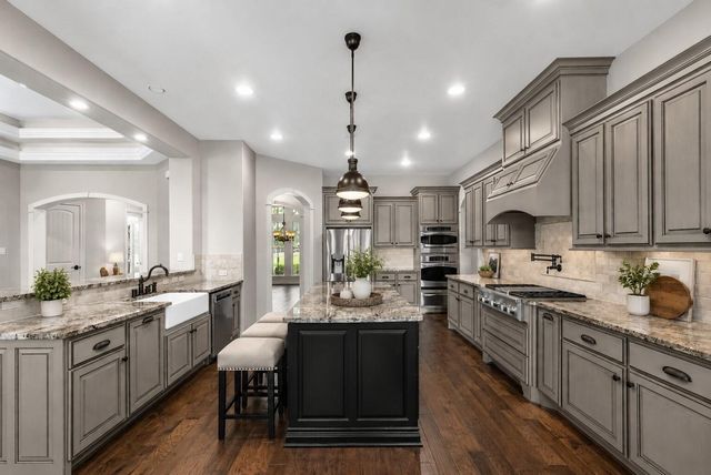 5658 Westerdale Drive, Fulshear, TX 77441