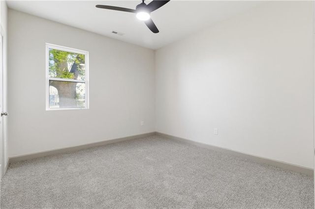 706 Pacific Avenue, Osawatomie, KS 66064