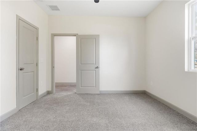 706 Pacific Avenue, Osawatomie, KS 66064