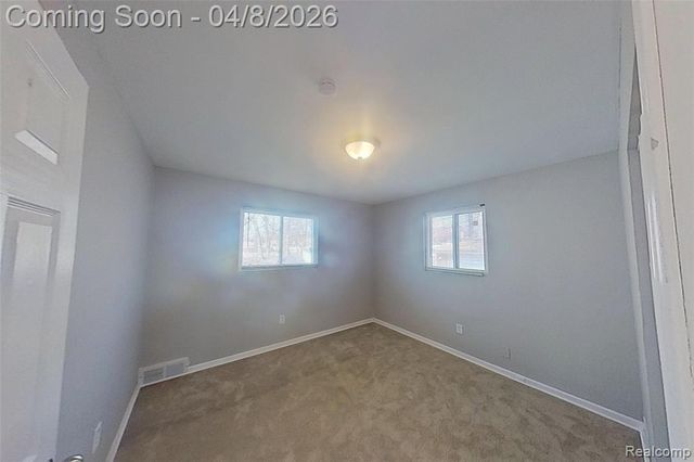 21622 Santa Clara, Detroit, MI 48219