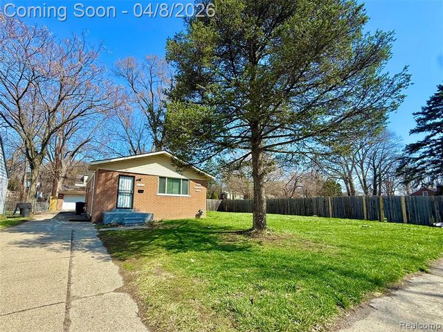 21622 Santa Clara, Detroit, MI 48219