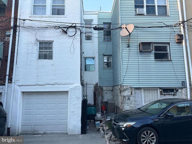 606 JOHNSTON ST, Philadelphia, PA 19148
