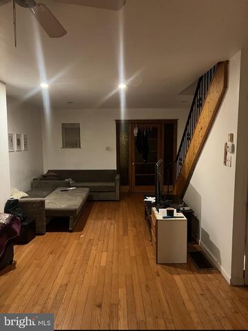 606 JOHNSTON ST, Philadelphia, PA 19148