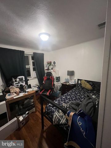 606 JOHNSTON ST, Philadelphia, PA 19148