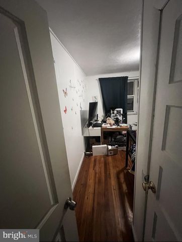 606 JOHNSTON ST, Philadelphia, PA 19148