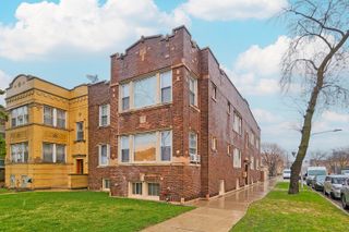 3222 W Grace Street 1E, Chicago, IL 60618
