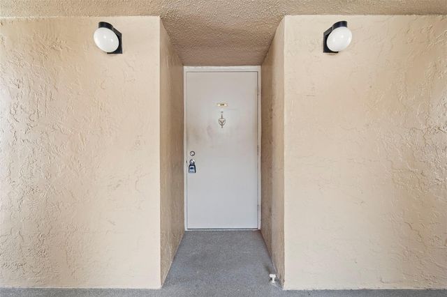 2617 COVE CAY DRIVE 206, Clearwater, FL 33760