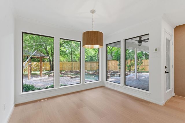 10909 Sweetspire Place, The Woodlands, TX 77380