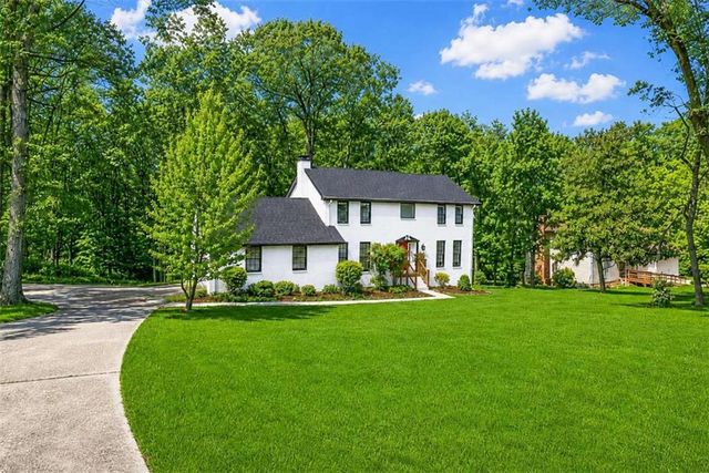 9200 Brave Court, Jonesboro, GA 30236