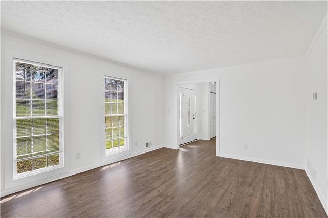 9200 Brave Court, Jonesboro, GA 30236