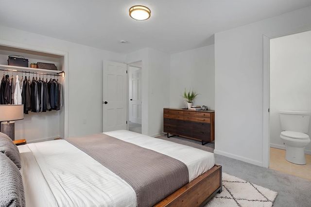 6 Katie St, Wilbraham, MA 01095