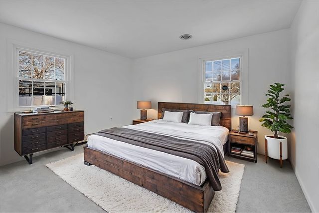 6 Katie St, Wilbraham, MA 01095