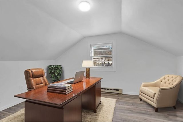 6 Katie St, Wilbraham, MA 01095