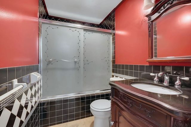 6 Katie St, Wilbraham, MA 01095