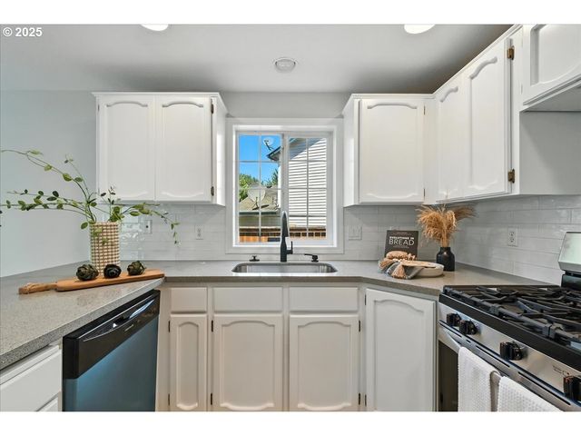 1308 Ne 18TH Ave, Battle Ground, WA 98604
