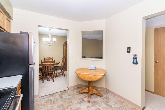 61137 Greenwood Drive, South Lyon, MI 48178