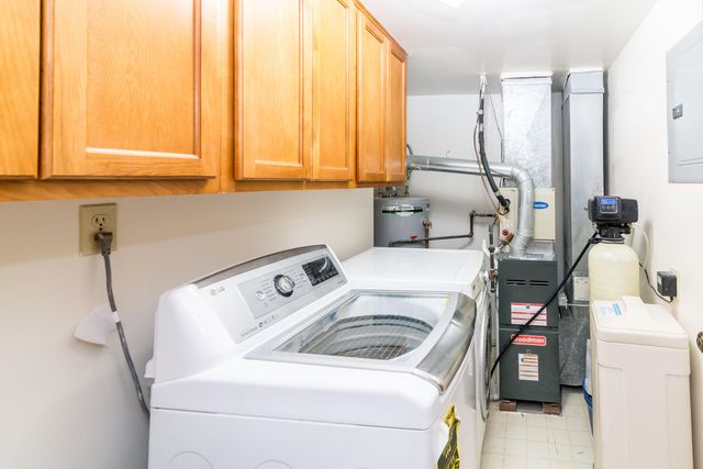 61137 Greenwood Drive, South Lyon, MI 48178