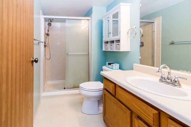 61137 Greenwood Drive, South Lyon, MI 48178