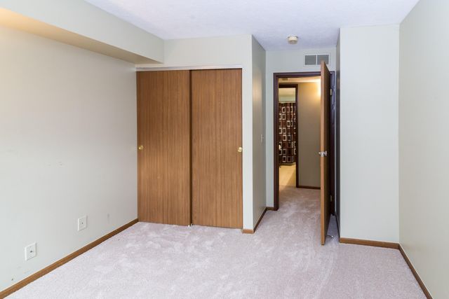 61137 Greenwood Drive, South Lyon, MI 48178