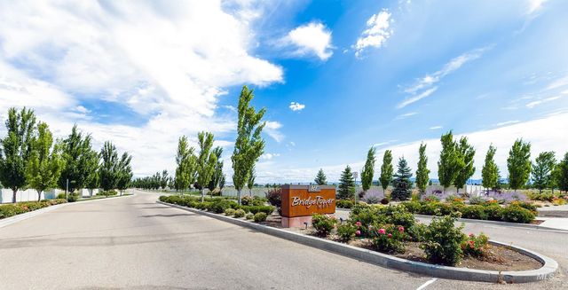 5463 N Exeter Way, Meridian, ID 83646
