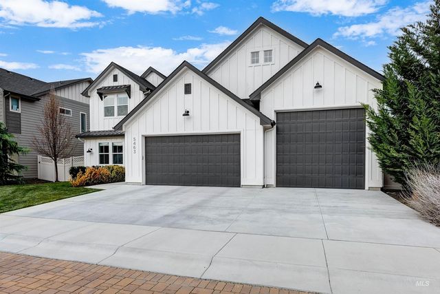 5463 N Exeter Way, Meridian, ID 83646