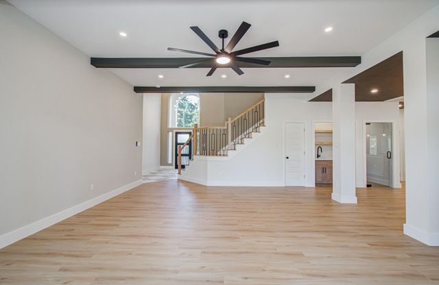 5547 Honor Drive, Houston, TX 77041