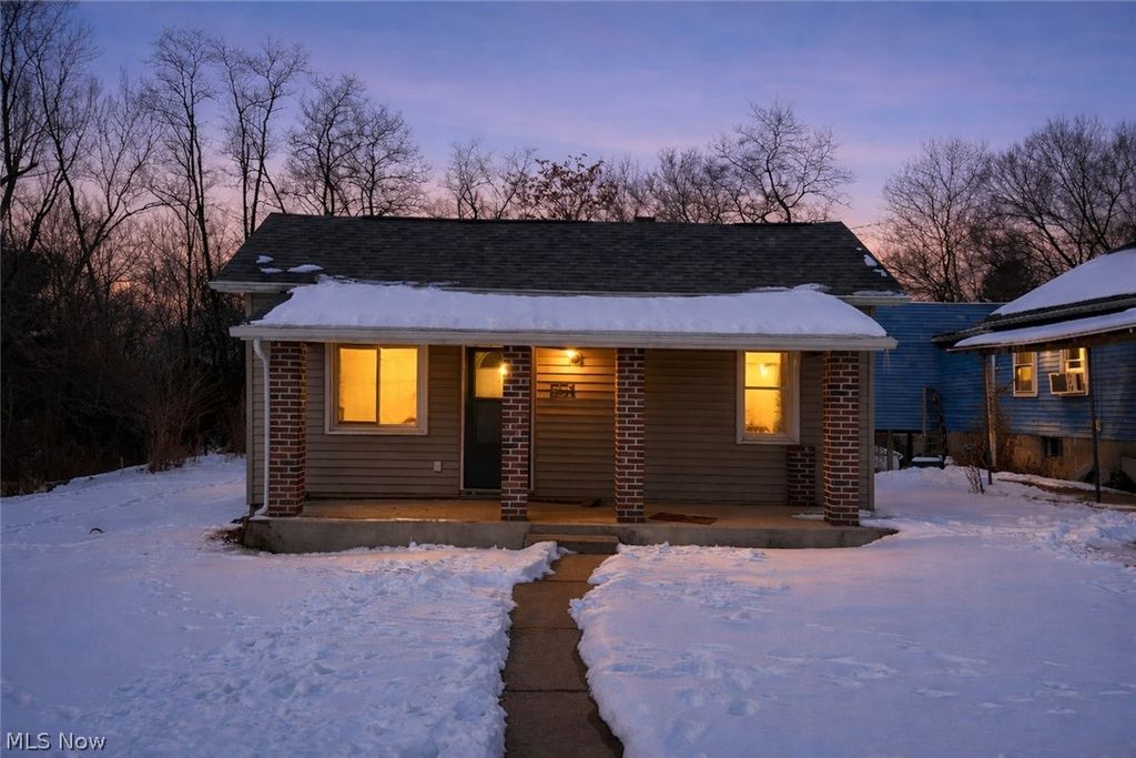 551 Carey Street, Zanesville, OH 43701