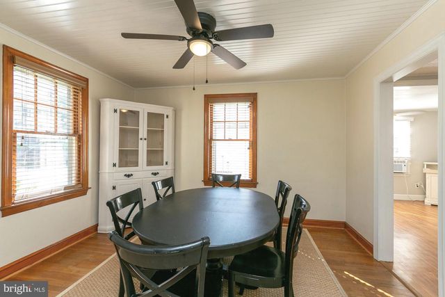 172 MARTINSBURG RD, Berkeley Springs, WV 25411