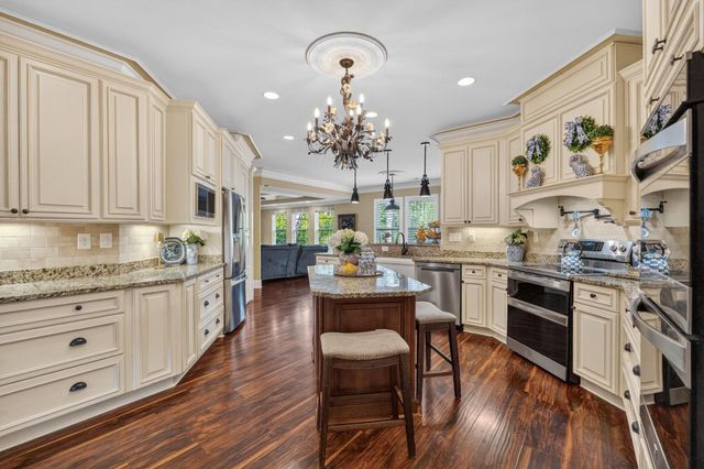 173 Henry Middleton Blvd., Myrtle Beach, SC 29588