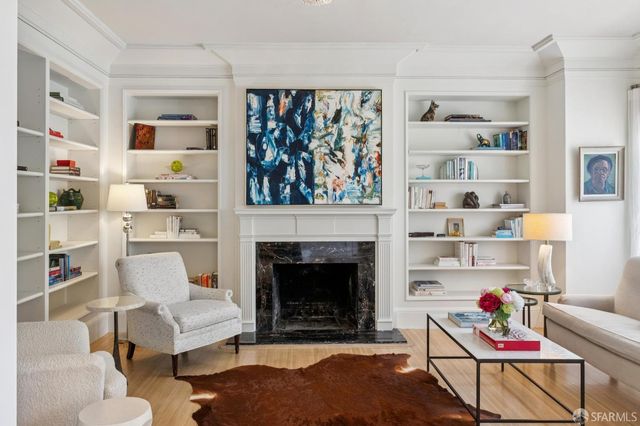 1127 Greenwich Street, San Francisco, CA 94109