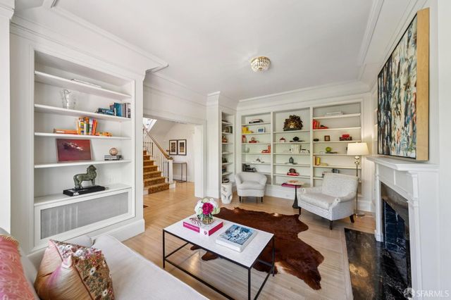 1127 Greenwich Street, San Francisco, CA 94109