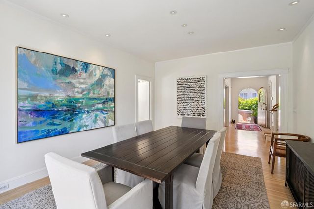 1127 Greenwich Street, San Francisco, CA 94109