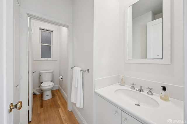 1127 Greenwich Street, San Francisco, CA 94109