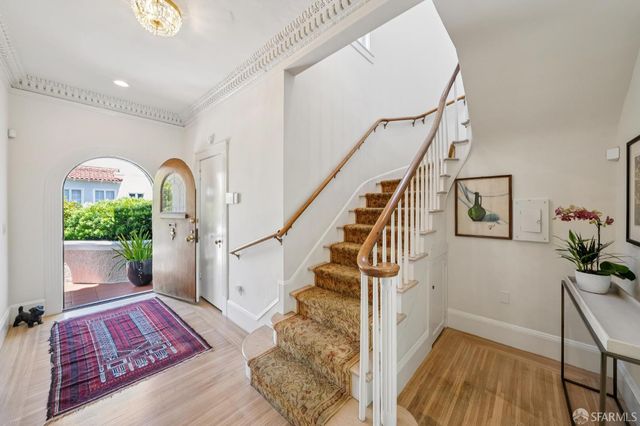 1127 Greenwich Street, San Francisco, CA 94109