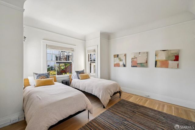 1127 Greenwich Street, San Francisco, CA 94109