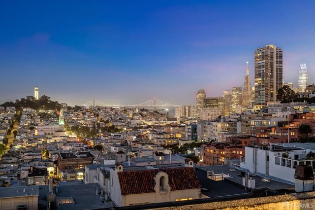 1127 Greenwich Street, San Francisco, CA 94109