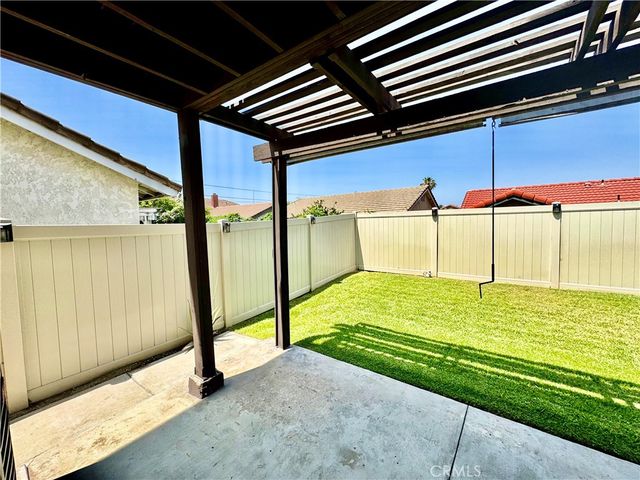 11308 Sherwood Court, Fontana, CA 92337